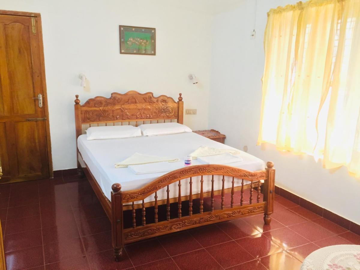 Ganesh House Ayurveda Homestay Kovalam Dış mekan fotoğraf